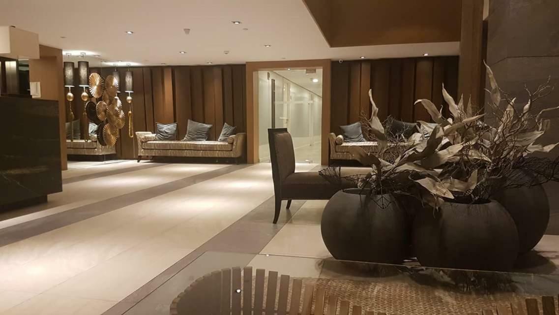 Azure Urban Resort Maui Unit Manila Dış mekan fotoğraf